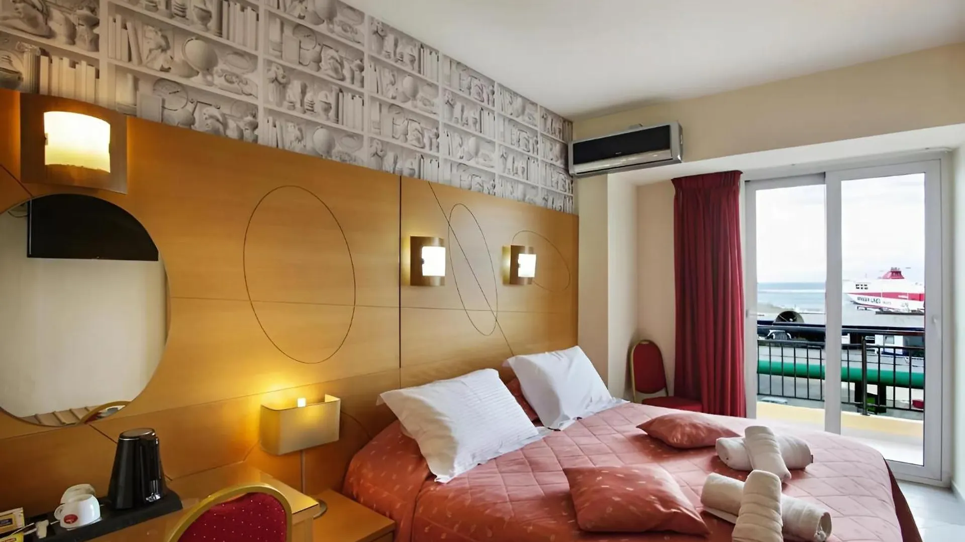 City Life Hotel Heraklion  3*, Heraklion (Crete) Greece