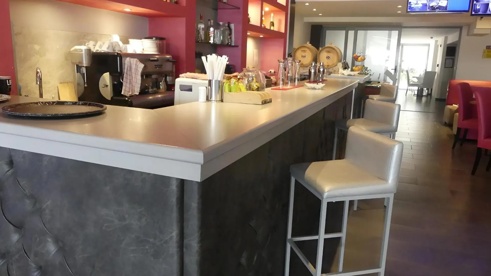 City Life Hotel Ираклион